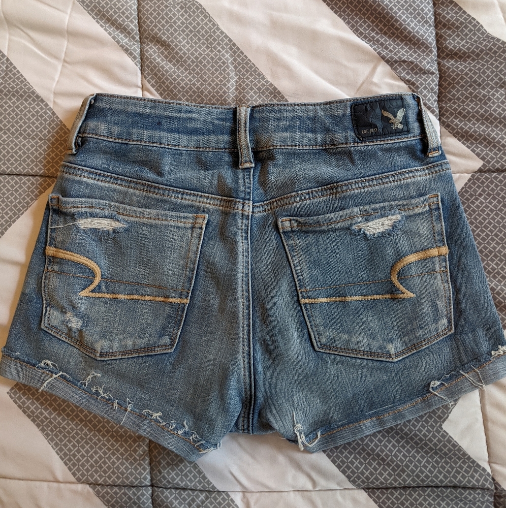American Eagle Light Washed Shorts
